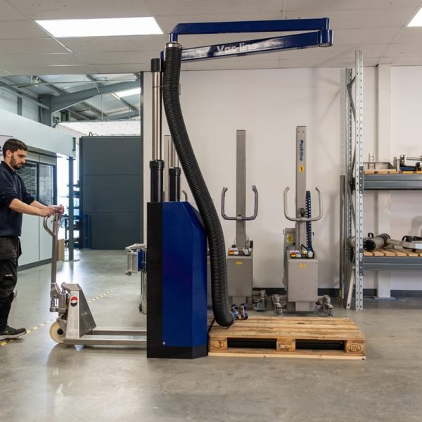 Packline  | ‘Cargo-Lift’ Mobile Vacuum Lifting 4