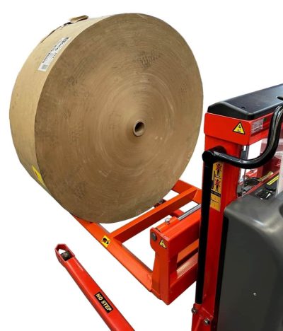 Packline  | Handling Heavy Rolls – Wide Angled, Chiselled Forks and Straddle Legs 4