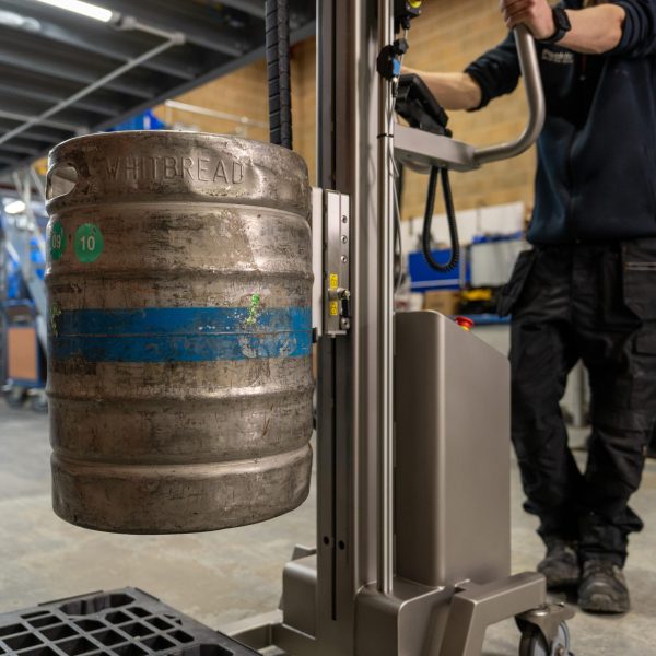 Packline  | Keg and Barrel Lifter 8