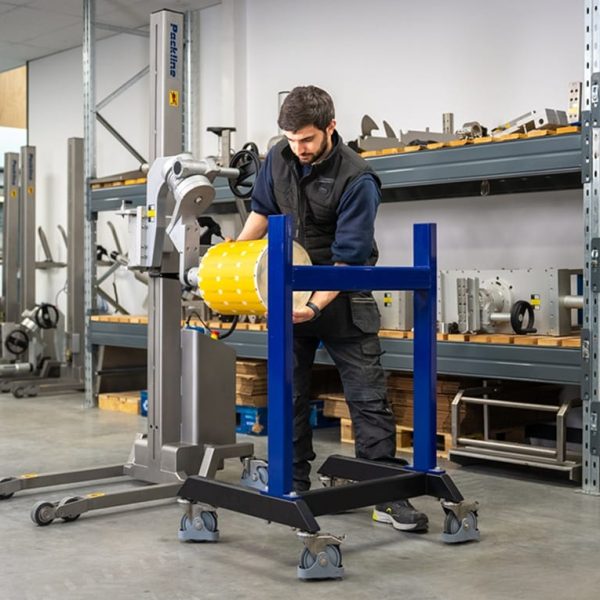 Packline  | Roll Handling – Hinged Vertical Spindle Attachment 5