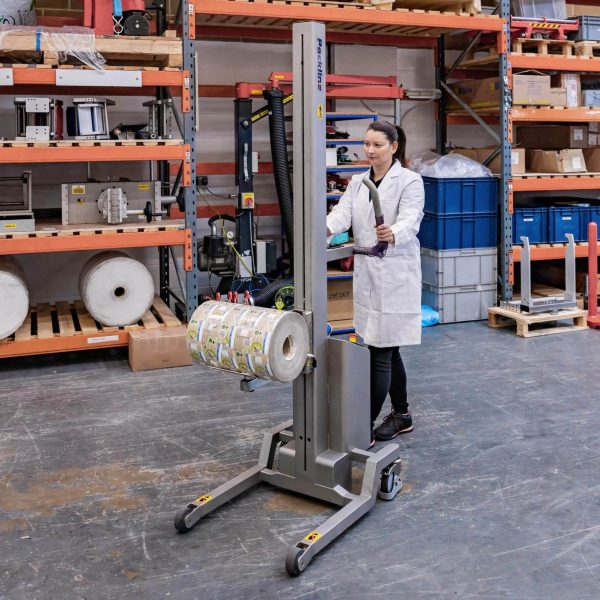 Packline  | Reel Lifting – Rotary Tray Attachment 8