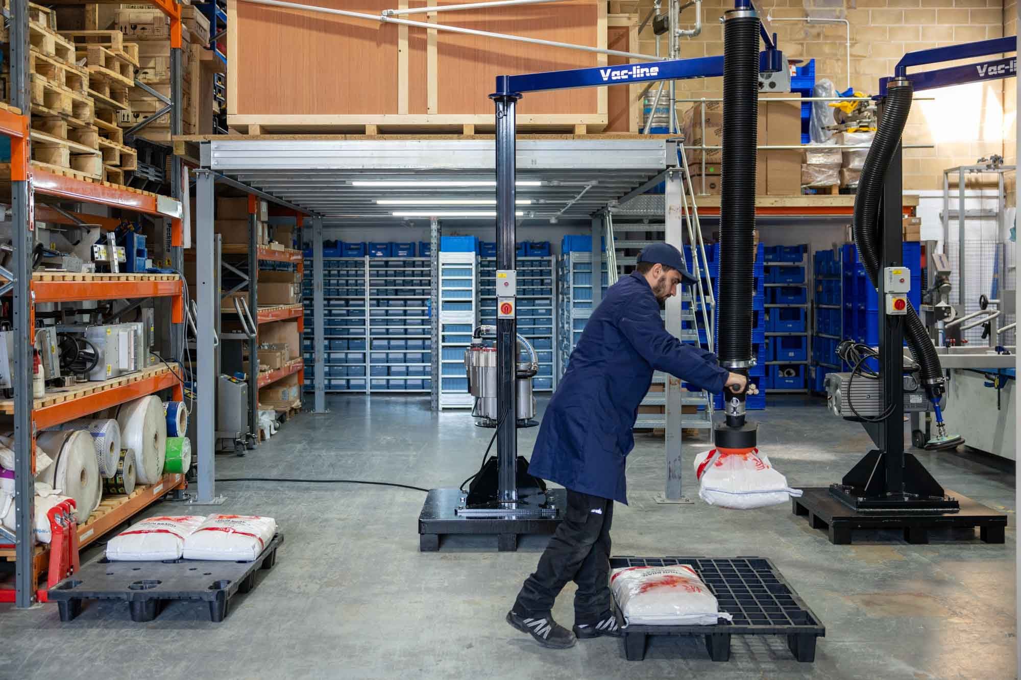 Packline  | How Does Vacuum Lifting Work? A Complete Guide for Safer, Smarter Material Handling 4