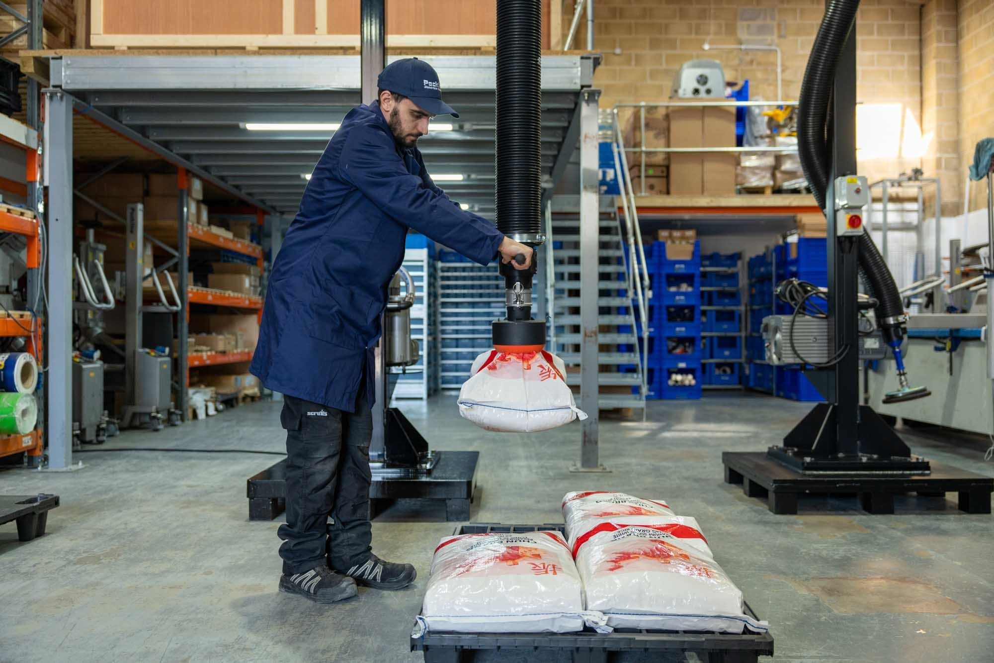 Packline  | How Does Vacuum Lifting Work? A Complete Guide for Safer, Smarter Material Handling 7