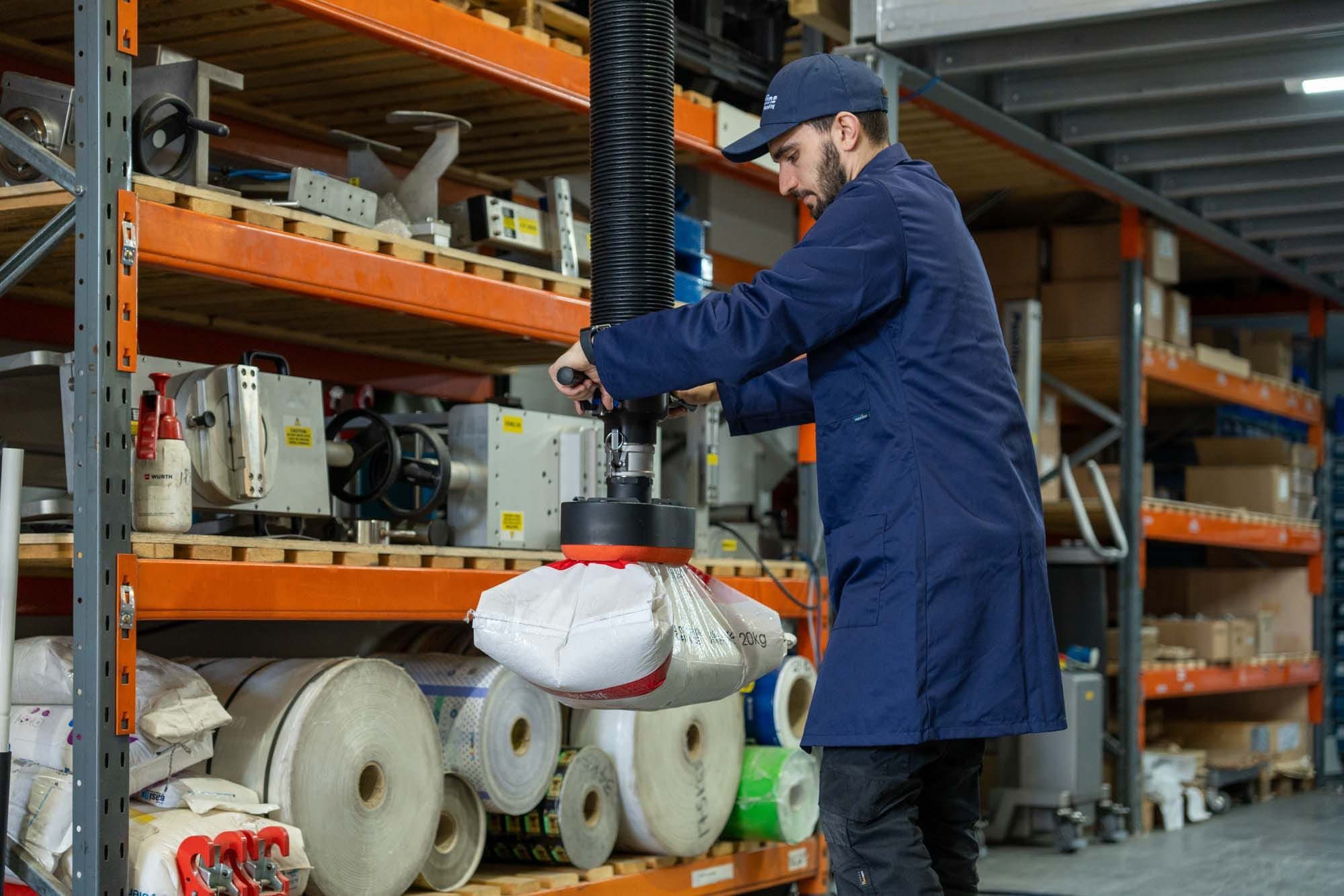 Packline  | How Does Vacuum Lifting Work? A Complete Guide for Safer, Smarter Material Handling 10