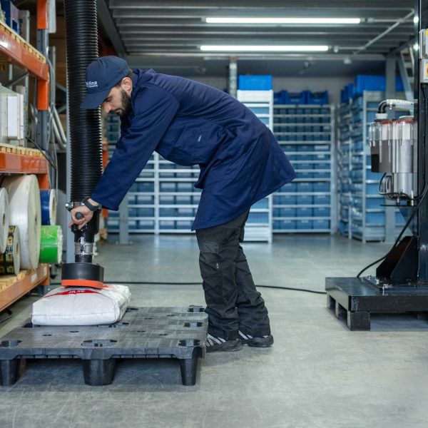 Packline  | Vacuum Sack Lifting and Splitting 5