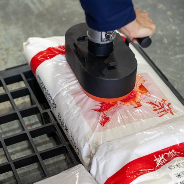 Packline  | Vacuum Sack Lifting and Splitting 3