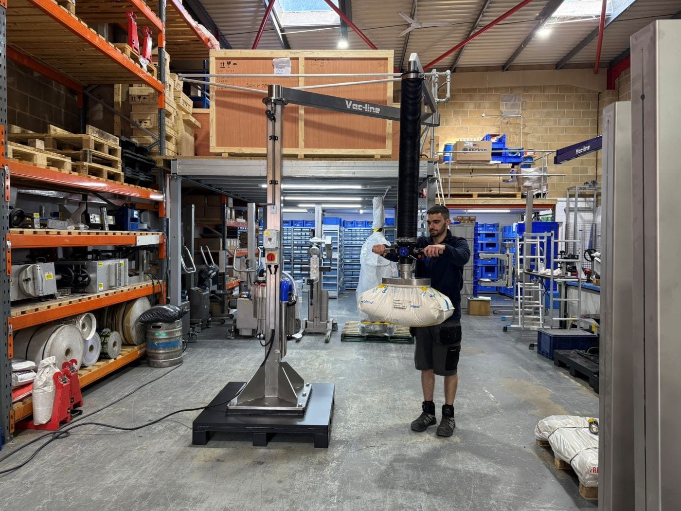 Packline  | How Does Vacuum Lifting Work? A Complete Guide for Safer, Smarter Material Handling 14
