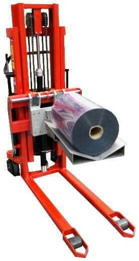 Packline  | Rolling Reels from Pallet to Lifter with a Rotating Tray Attachment 2