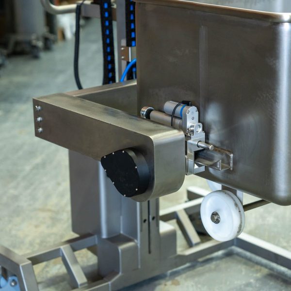 Packline  | Eurobin or Tote Bin Lifter 4