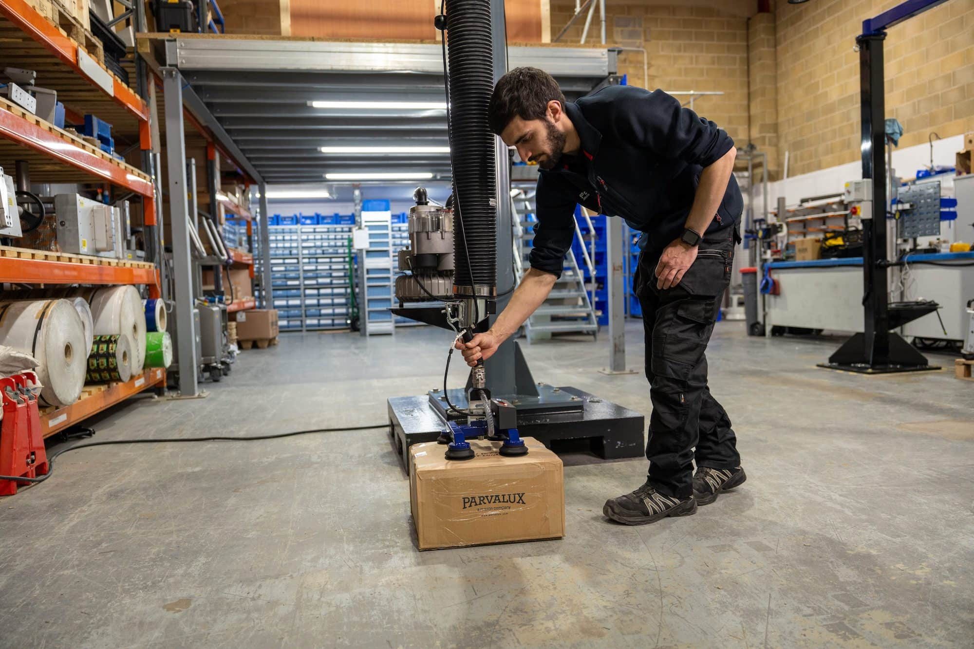 Packline  | How Can Vacuum Lifting Improve Box Handling? 15