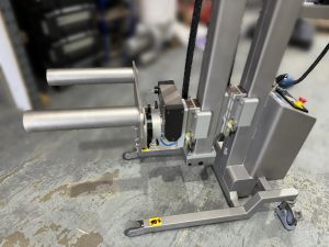 Packline  | Lifting Stainless Vessels to Height for emptying contents into a Hopper 8