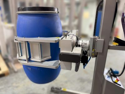 Packline  | Handling Mauser Drums – Fully Powered Stainless Drum Lifter 1