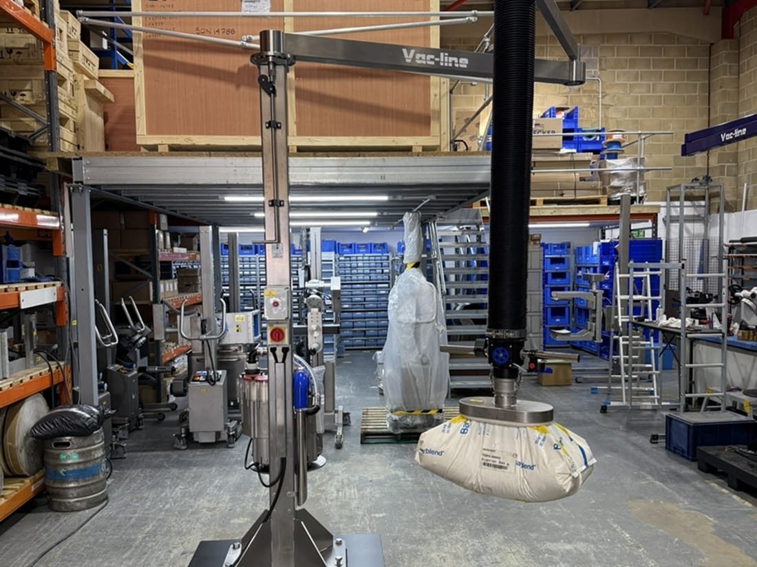 Packline  | How Can Sacks Be Handled Efficiently with a Vacuum Lifting Solution? 1